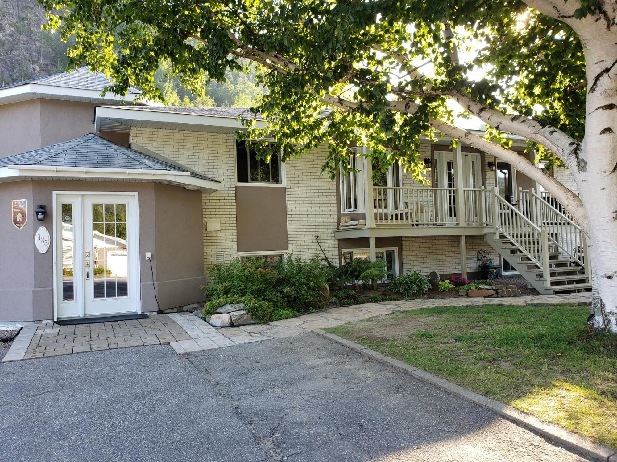 Residence Touristique Les Bouleaux Petit-Saguenay المظهر الخارجي الصورة
